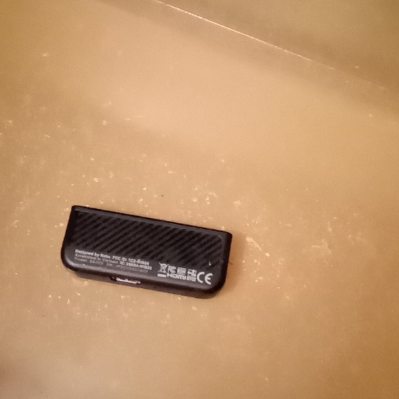 Black Roku device - Picture 4 of 4